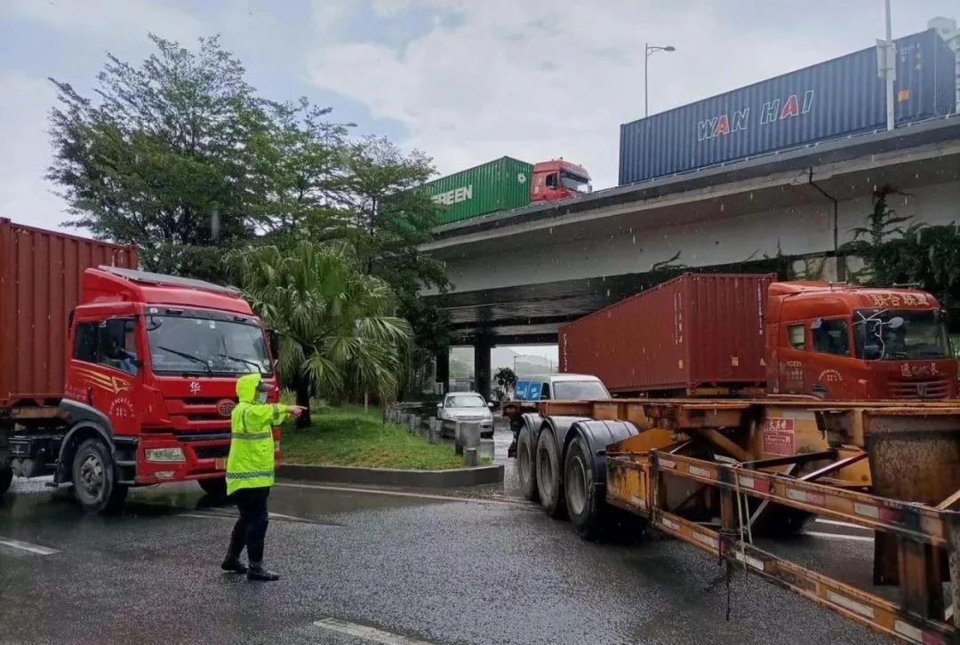 鹽田港貨柜車進港要預約！繞行攻